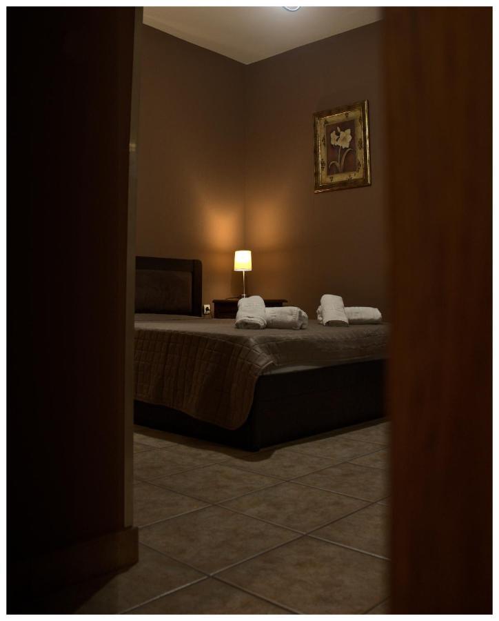 Dione Apartments オウランオウポリ エクステリア 写真