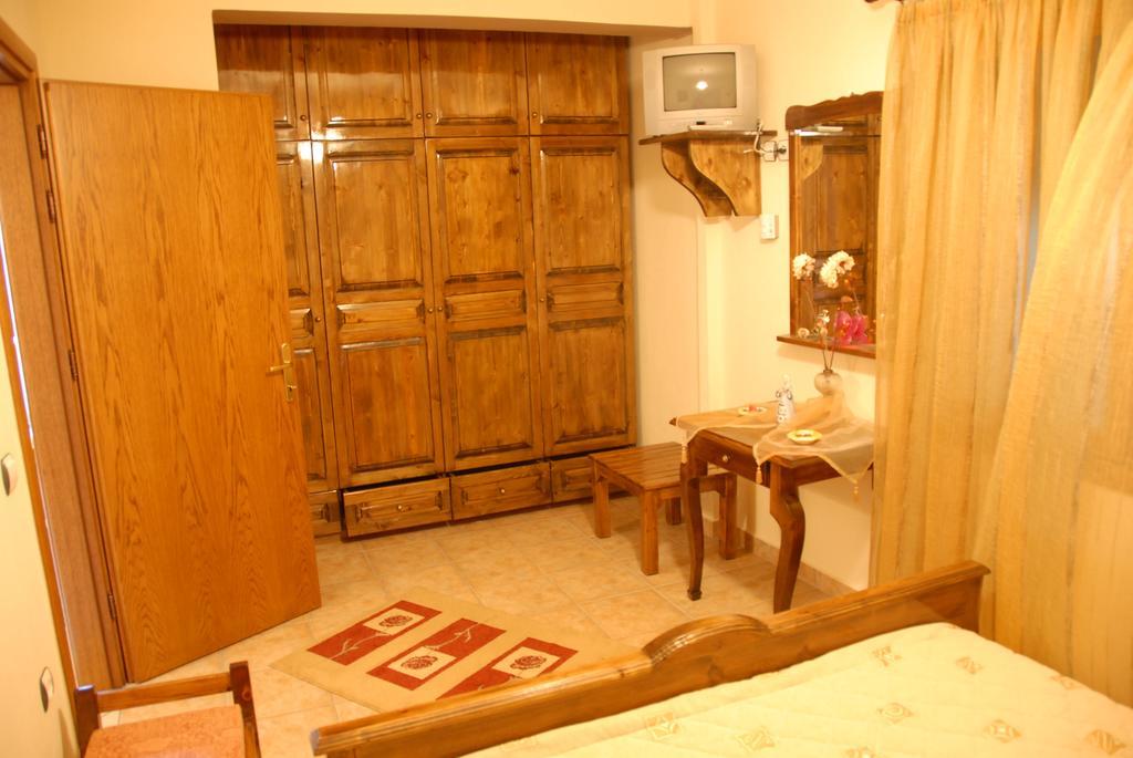 Dione Apartments オウランオウポリ 部屋 写真